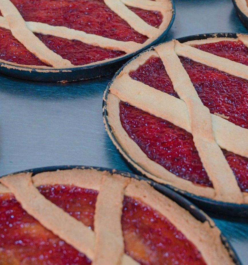 CROSTATA ALLA CILIEGIA - La delizia pasticcerie